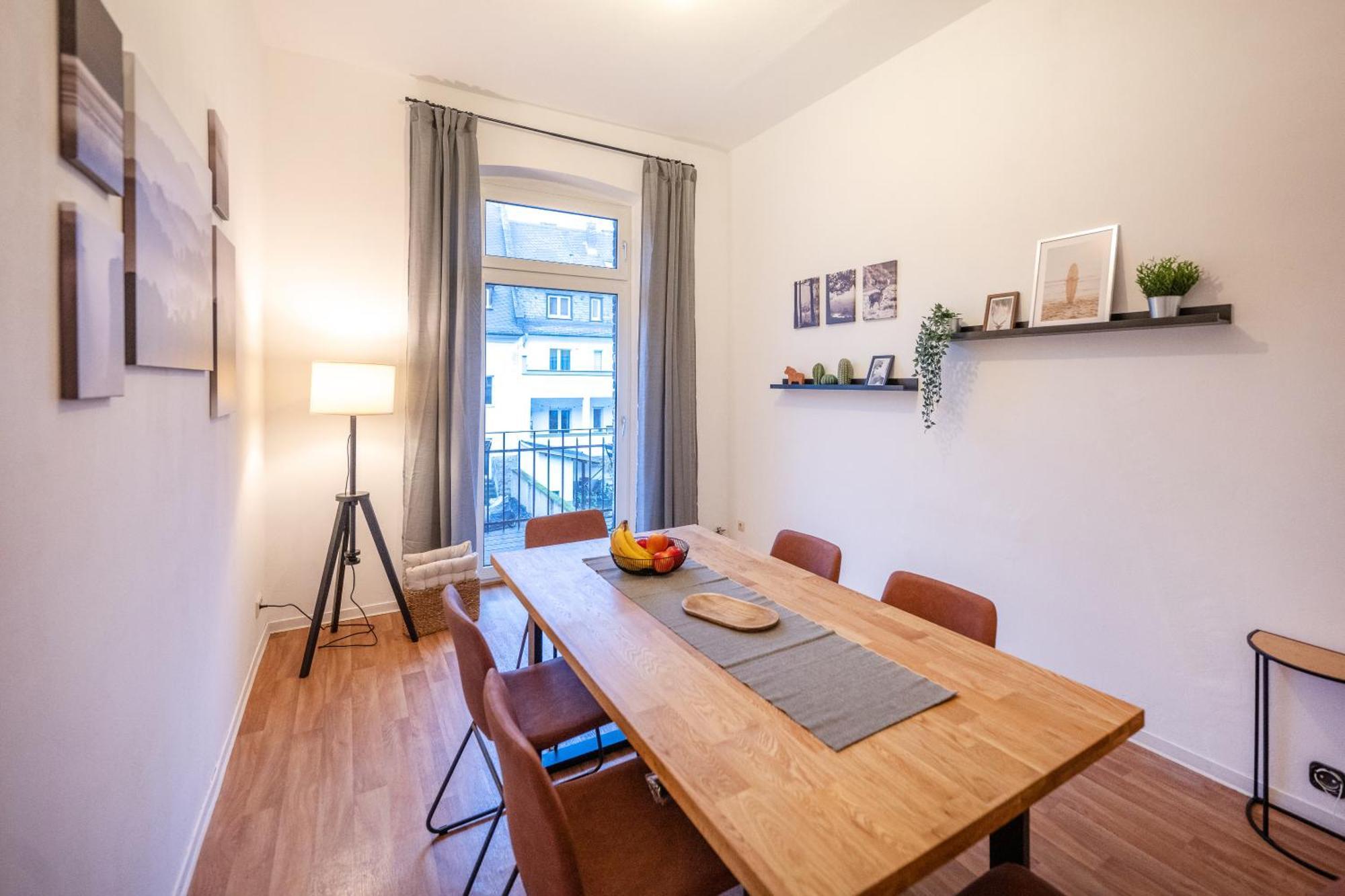 Suedstadt-Oase 1 Komfort Mit 2 Sz Und Balkon Koblenz  Exterior photo