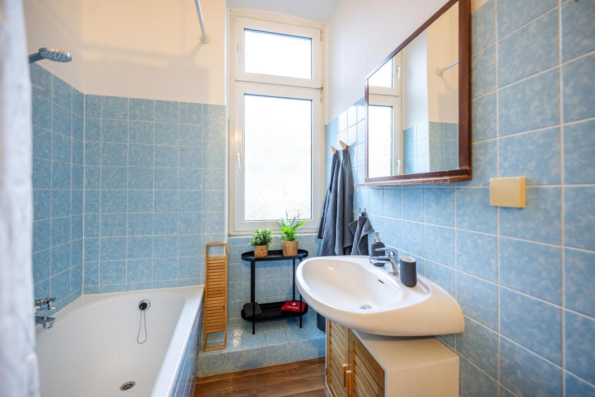 Suedstadt-Oase 1 Komfort Mit 2 Sz Und Balkon Koblenz  Exterior photo